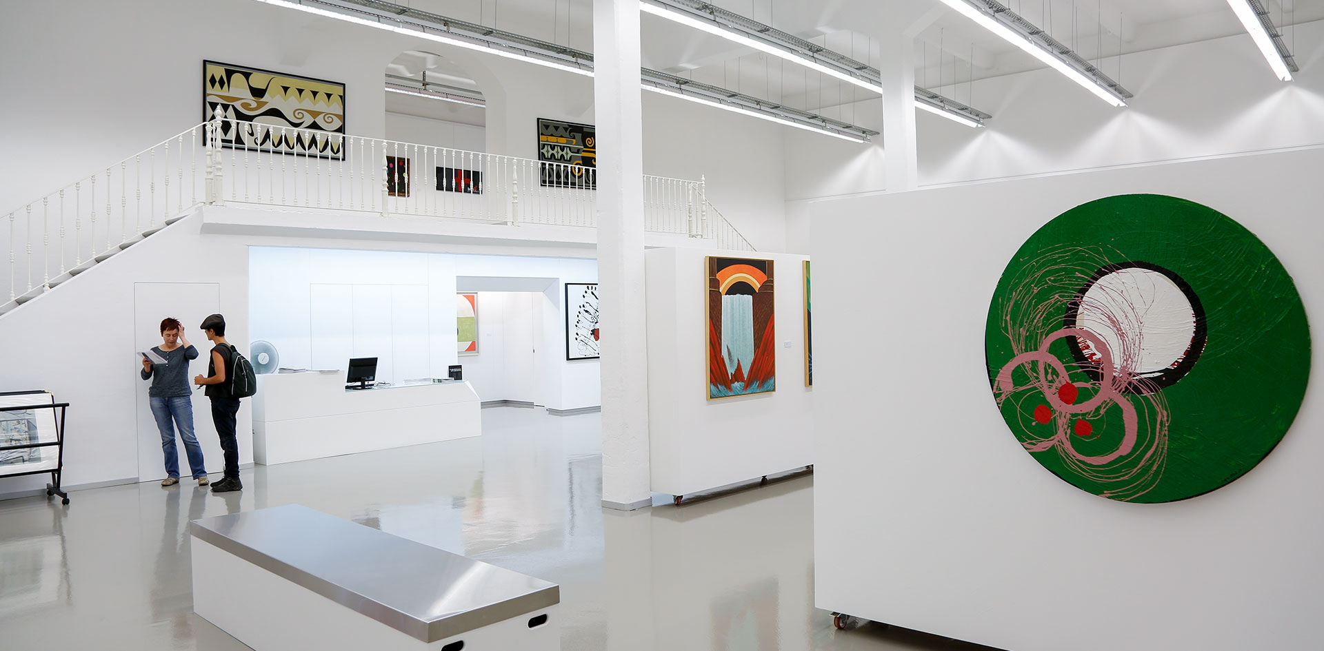 Espaço interior da galeria Quartel - Galeria Municipal de Arte